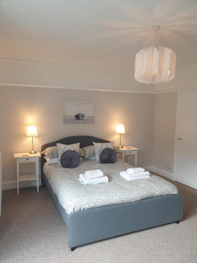 فيلا Sunset House - Whitby Townhouse Near The Sea Sleeps 8 المظهر الخارجي الصورة
